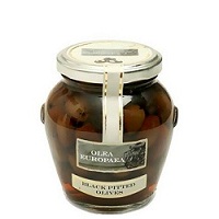 Made from only the highest-quality premium Italian black olives, this smooth paté comes with great taste and aroma.
